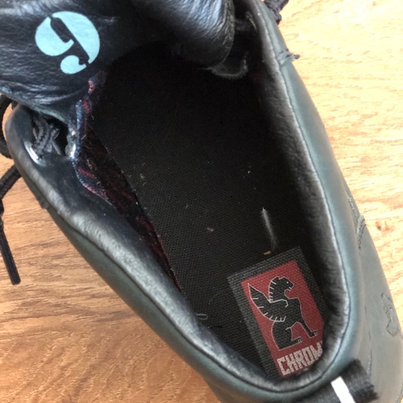 Chrome clips - Picture 2 of 3